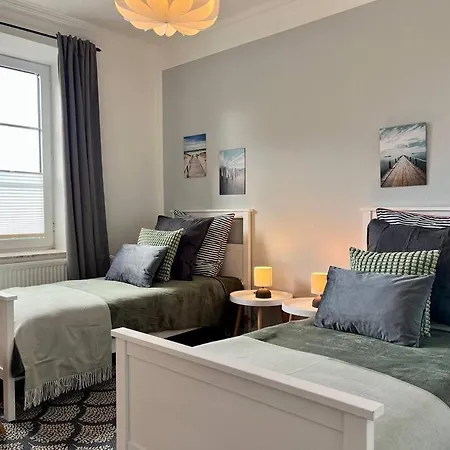 Apartment Meeresbrise Mit Balkon Husum  Esterno foto