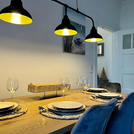 Apartment Meeresbrise Mit Balkon Husum  Esterno foto