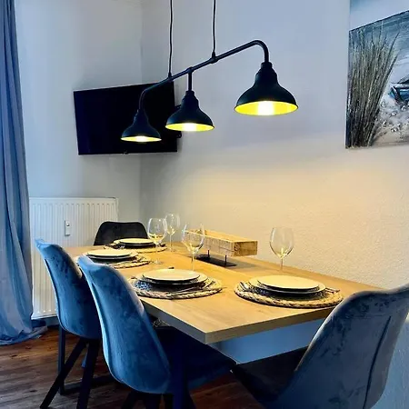 Apartment Meeresbrise Mit Balkon Husum  Esterno foto